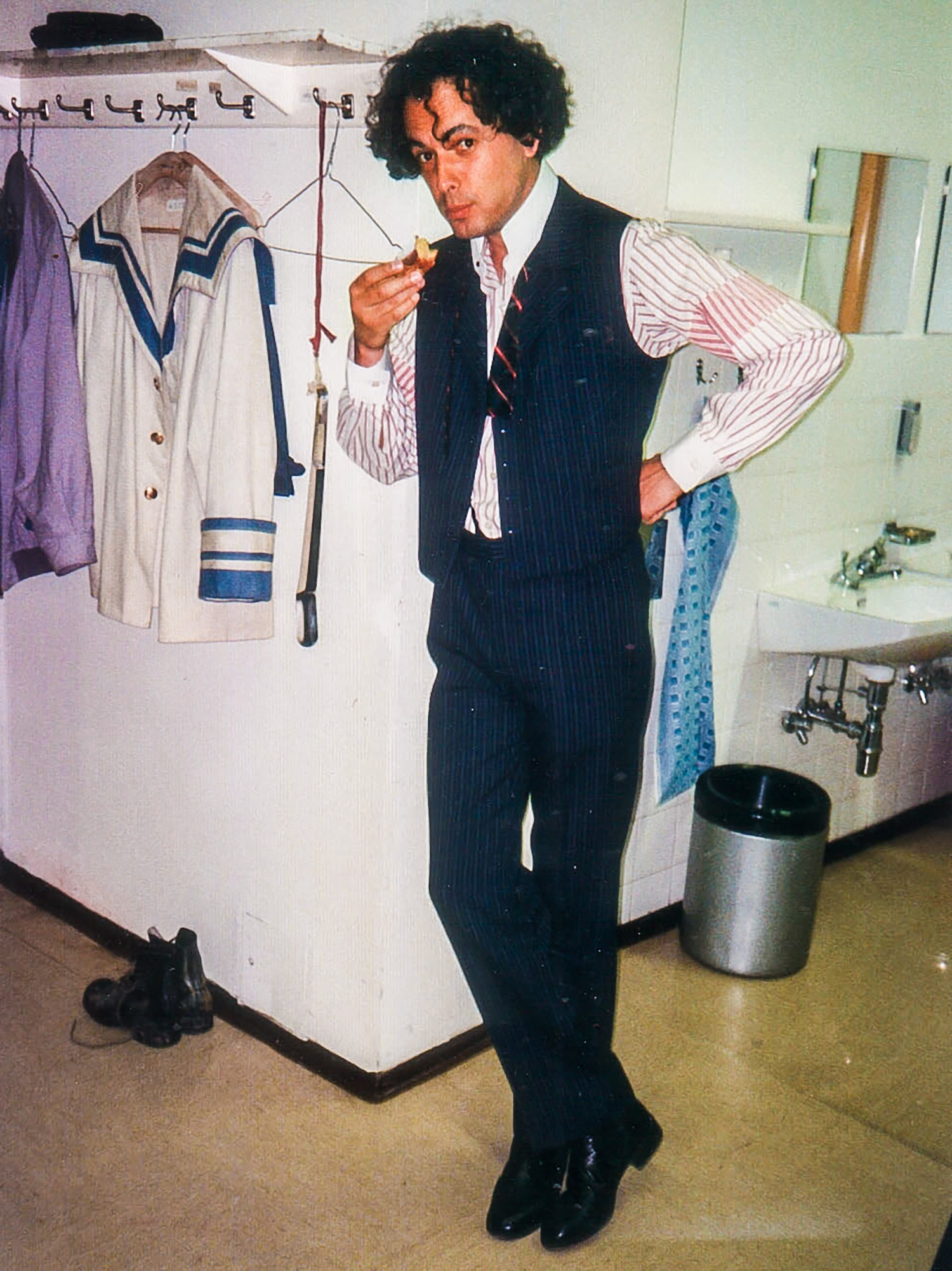 Paulo Bittencourt, no camarim do Akademie Theater, em Viena, Áustria (1997)